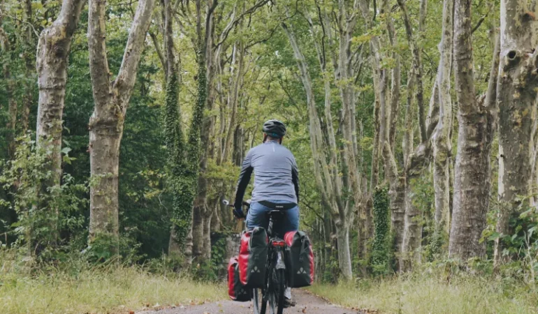 Tour de Bourgogne – Au Fil des Canaux